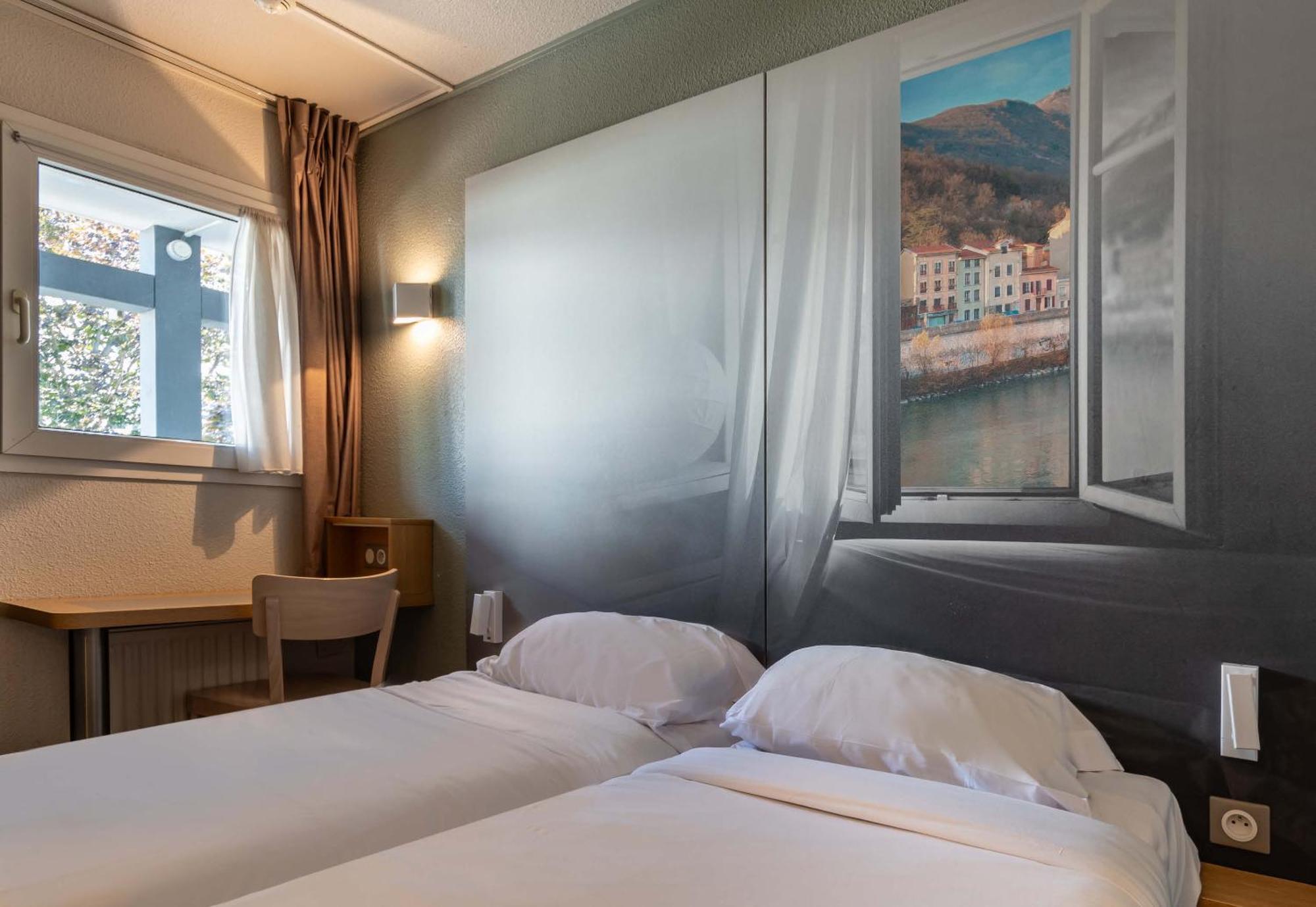 B&B Hotel Grenoble Universite 1 Gieres Exterior photo